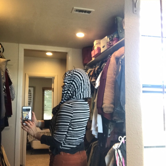 BEBE brand | Hoodie/  shawl/scarf/ sweater - Picture 4 of 16